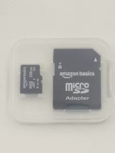 Amazon Basics 256 GB Micro SDXC Memory Card with Full Size Adapter - Photo 1 sur 3