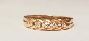 Solid 14K Yellow Gold Unique Design 5 Diamond Band Ring Size 6.5 - Picture 1 of 8