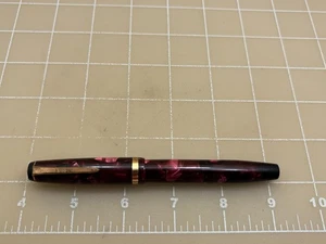 Judd's Vintage Red Marble Parker Button Filler Füllfederhalter mit 14kt Gold feiner Feder - Bild 1 von 6