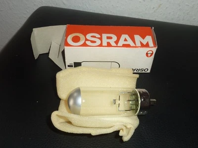 ANTICO PROIETTORE LAMPADA PROIEZIONE OSRAM 58.8224%DIA, SUPER 8, 16 MM ??INUTILIZZATO - Immagine 1 di 3