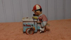 Vintage Retro Tin Litho Wind-Up Ice Cream Bicycle Man- Runs Great - Picture 1 of 6