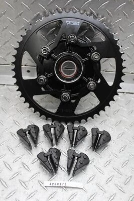 2004 YAMAHA YZF R6 ЗАДНЯЯ СТУПИЦА С ВИХРЕВОЙ ЗВЕЗДОЧКОЙ 5SL-25366-00-00 (50T) - Изображение 1 из 4