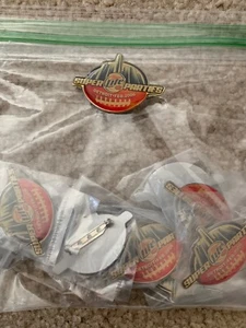 LOT OF 10 MILLER LITE SUPER PARTIES  DETROIT SUPERBOWL 2006 PIN BACKS - Picture 1 of 2
