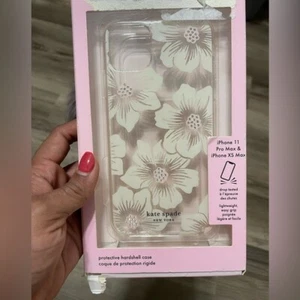 Kate Spade Floral iPhone 11 Pro Max Case Cream Glitter - Picture 1 of 3