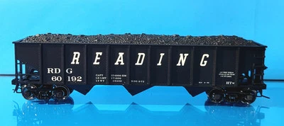 ATLAS Trainman 958-1 "O" AAR 70 Ton Open 3-Bay Hopper Car Reading #60192 2-Rail - Image 1 of 4