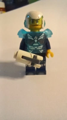 LEGO Minifigure Agent Max Burns from Ultra Agents Theme - Image 1 of 2