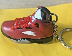 Nuevo Mini 3D~AIR JORDAN Raging Bull Rojo~ Zapatillas Llavero ~ - Imagen 1 de 6