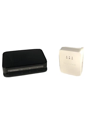 Netgear Home Theater Internet Connection Kit - XAVB1004 Powerline AV (200 Mbps) - Image 1 of 4