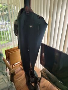 frogg toggs waders Size 10