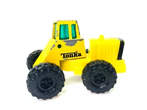 Vintage Tonka Yellow Tractor Construction Diecast 1:64 Toy Car 1992 - Picture 1 of 6