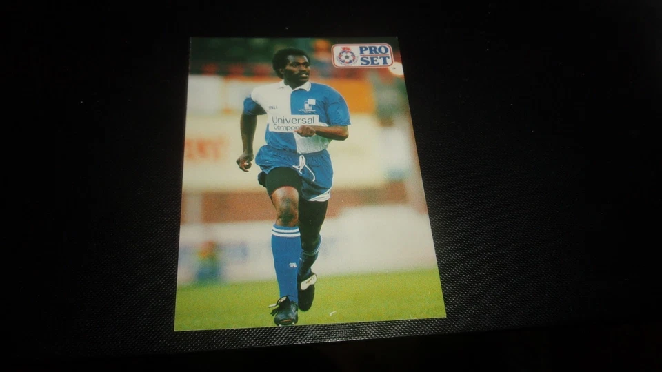 PRO SET 2 CARL SAUNDERS  BRISTOL ROVERS  CARD - Image 1 of 1