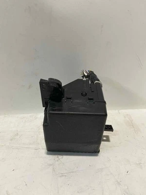 Used Fuse Box Engine fits: 2020 Mitsubishi Mirage front Grade A - Image 1 of 4