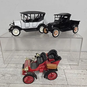 Lot Of 3 Diecast 1:32 Model Cars 1925 Model T 1915 Baby Grand 1903 Model A - Picture 1 of 23