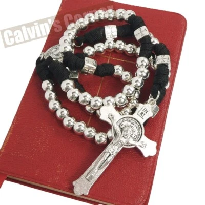 Collar Rosario San Benito Paracord Cuentas Metal Negro Cinco Décadas Crucifijo Cruz Foto 1 de 4