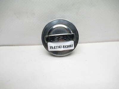 2011-2014 Nissan Cube Murano Juke Wheel Center Cap 403432DR0A OEM - Image 1 of 4