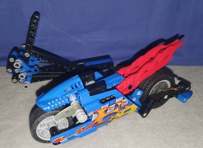 LEGO 8646 Slammer Bike Speed Racers blau rote Flammen Motorrad Glow ohne BA - Bild 1 von 2