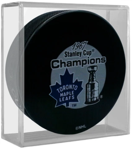 Toronto Maple Leafs Vintage 1967 Stanley Cup Champions Puck w/Display Cube Cover