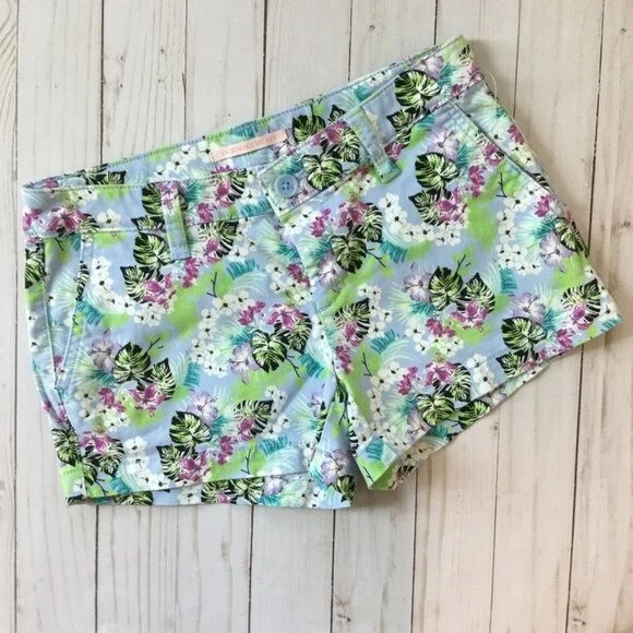 Pantalones cortos chinos para mujer Victoria's Secret con estampado floral talla 0 Foto 1 de 4