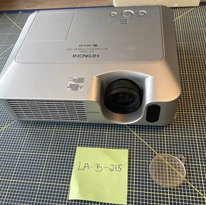HITACHI CP-X260 3LCDMultimedia LCD Projector Beamer - Bild 1 von 6