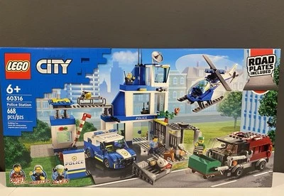Lego City Police Station 60316 w/ Helicopter Van & Garbage Truck NEW - Image 1 of 4