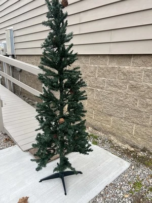 6ft Artificial Christmas Tree Indoor, Realistic Holiday Decor, Green - Image 1 of 2