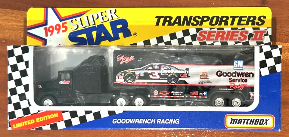 Matchbox Super Star 1995 Dale Earnhardt #3 Goodwrench Team Transporter Serie II Foto 1 de 1