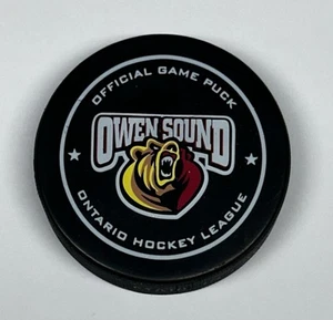OHL Owen Sound Attack Juego Oficial Puck Pro-Flex Hecho en Canadá - Imagen 1 de 4