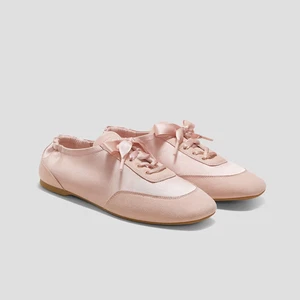 Zapatilla deportiva VIVAIA color melocotón punta cuadrada con cordones satinado (Cristina) talla 10,5 NUEVA - Imagen 1 de 5