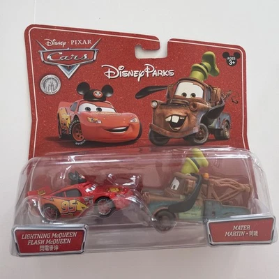 Disney Parks Pixar Cars Lightning Flash McQueen & Mater Martin Foto 1 de 4