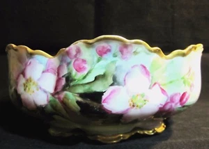 Antike viktorianische Haviland Cie Limoges große Hummermeister-Salatschüssel mit Fuß  - Bild 1 von 12