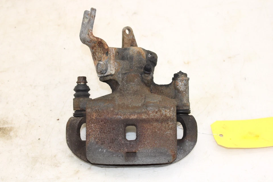 Pinza de freno trasera izquierda Toyota MR2 Spyder 2000-2002 OEM GS97 Foto 1 de 4