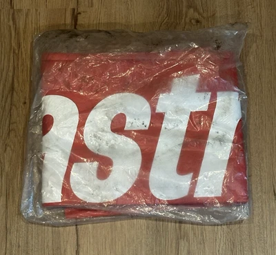 Vintage Castrol  Fender Cover Protector Pad " The Technology Leader" USA - Image 1 of 2