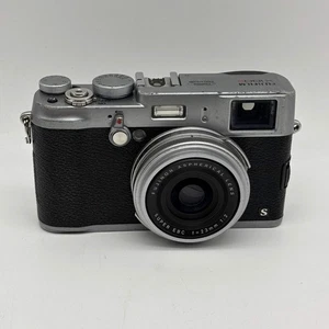 Fujifilm X100S 16.0MP Digitalkamera - Bild 1 von 6