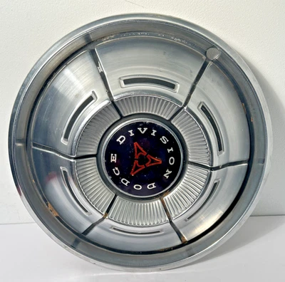 Cubierta de rueda tapacubos única de 14" OEM #355 1970-1971 Dodge Dart Charger (1431) Foto 1 de 4