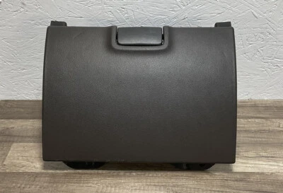 ⭐️2014-2018 Chevrolet Silverado 1500 2500 3500 Lower Glove Box Brown Leather OEM - Image 1 of 4
