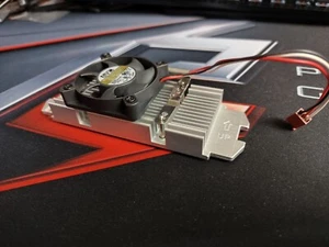 Slot 1 Pentium III heatsink only - Picture 1 of 2