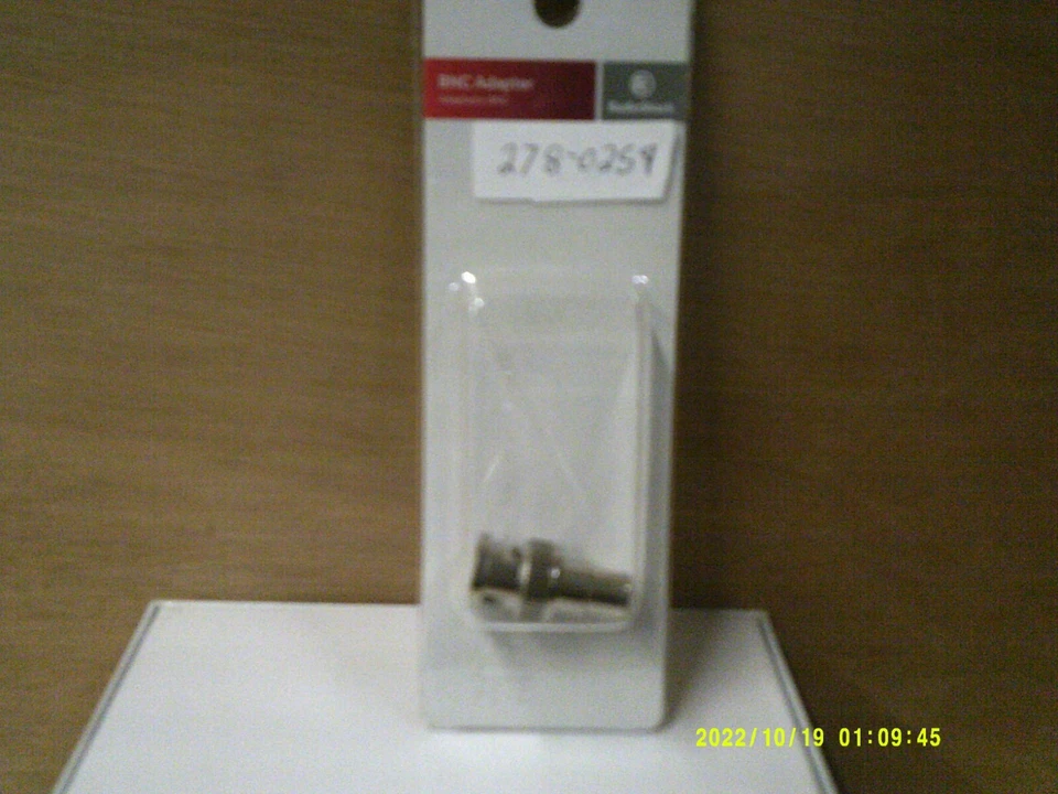 RadioShack RCA Phono Female To BNC Male Plug Adapter X 1 - CCTV Surveillance - Image 1 of 1