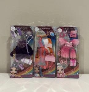 Confezione vestiti moda bambola arcobaleno lotto di 3 NUOVI - Foto 1 di 2