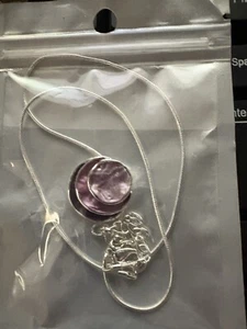 NEU VERSIEGELT Ring Coco lila Perle rund Anhänger Halsband Halskette - Bild 1 von 2