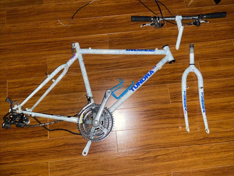 HOLY GRAIL 1990 GT BIKE — 第 1/4 张图片