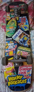 Vintage 2006 WACKY PACKAGES 31” PRO STYLE SKATEBOARD-The Topps Co.-Good Shape - Picture 1 of 14