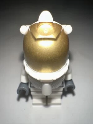 Utility Shuttle Astronaut Female City 60078 60080 LEGO Minifigure - Image 1 of 4