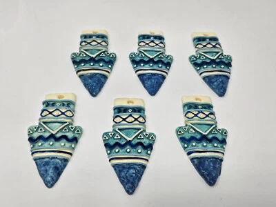 Colgante de joyería artesanal tribal nativa occidental punta de flecha de resina azul grande de 6 piezas Foto 1 de 4