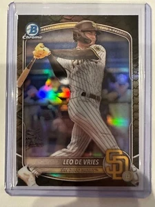 2025 Bowman Chrome - Leo De Vries - Reptillian Refractor - Bild 1 von 11