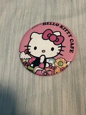  Hello Kitty Cafe Sanrio Pinback Button Anstecker Pin 2" - Bild 1 von 2