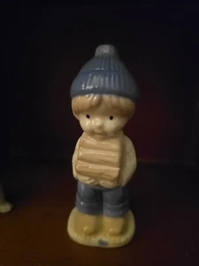 Vtg Porcelain Hand Painted Little Boy Blue Figurine Carrying Wood Japan 3 1/2" - Picture 1 of 3