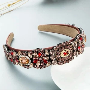 Elegantes Stirnband mit Kristallverzierung - Bild 1 von 1