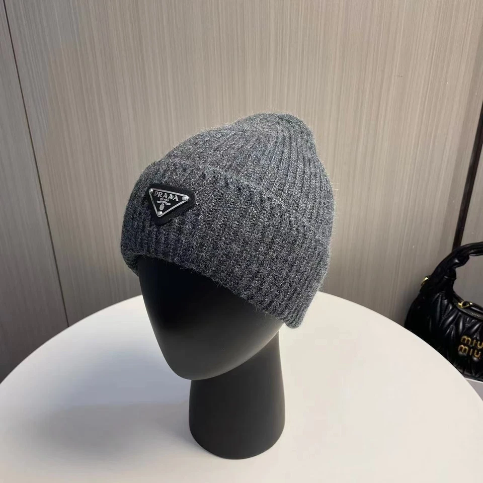 Gorro tejido PRADA Milano talla única lana unisex-gris Foto 1 de 1