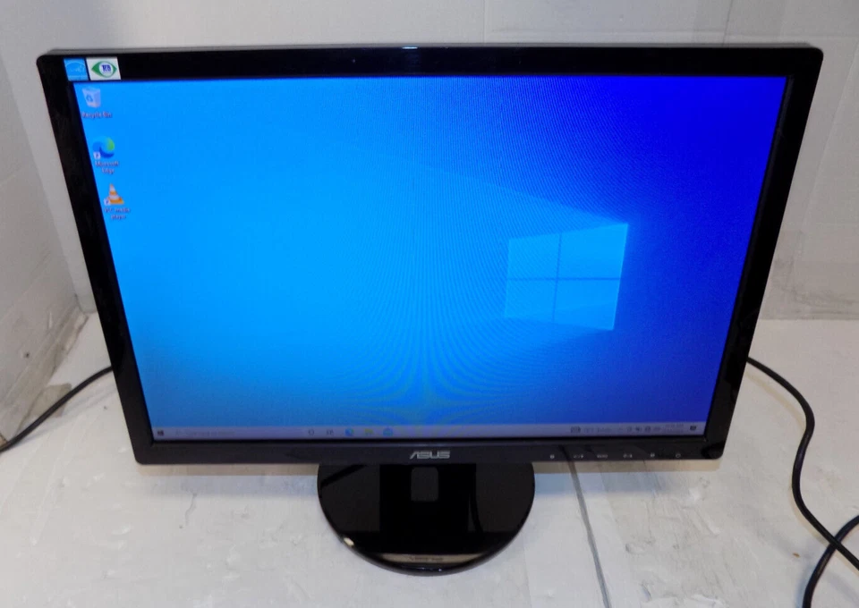 ASUS VE198 19" LED LCD 19 inch Computer Monitor with Cables VGA DVI - Image 1 of 1