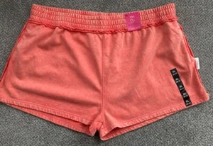 BNWT M&S B by Boutique Ladies Flamingo Sweat Shorts Size XL (20-22) - Picture 1 of 2